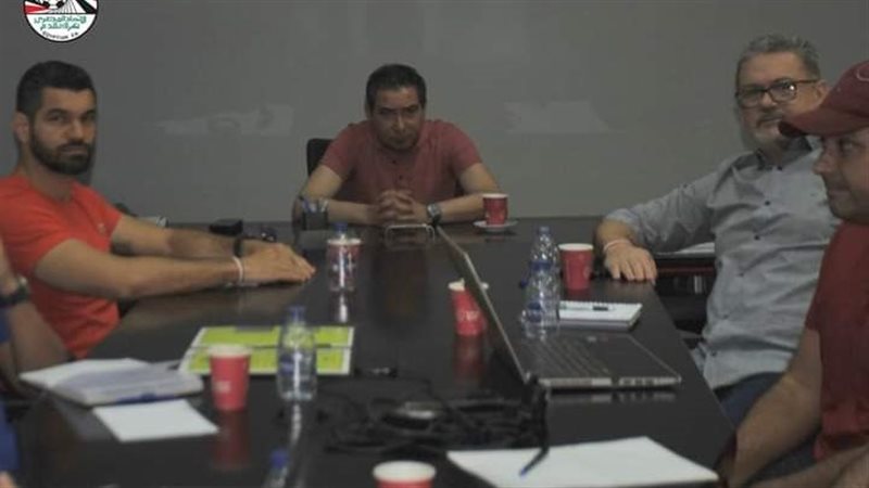 اجتماع محمد بركات،فيتو