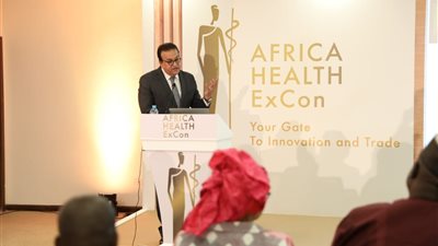 خالد عبد الغفار يشارك في جلسة التصنيع المحلي لسلع الأمن الصحي بأفريقيا 