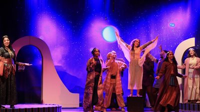 استمرار عرض باب عشق وبيت روز على مسرح الطليعة