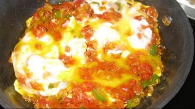 طريقة عمل الشكشوكة، سريعة التحضير ومغذية مناسبة لجميع الوجبات 