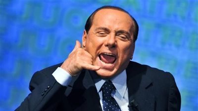 نقل رئيس الوزراء الإيطالي الأسبق إلى المستشفى