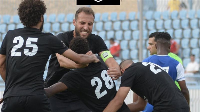 فريق زد، فيتو