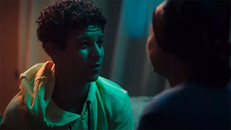 لبني ونس، فيتو