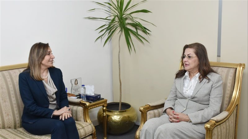 وزيرة الثقافة ووزيرة