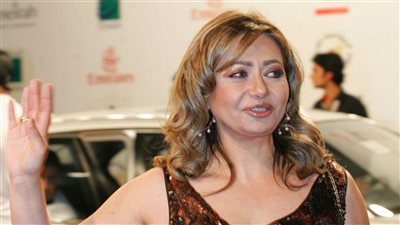 ليلى علوي: زهقت من التمثيل بسبب الدراما وأوقات بعيط في التصوير