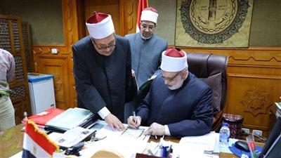 وكيل الأزهر يعتمد نتيجة الشهادتين الابتدائية والإعدادية الأزهرية لعام 2023