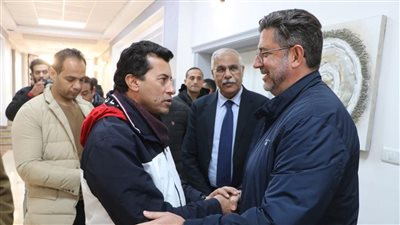 وزير الرياضة وحلمي مشهور يحضران المران الأول لمنتخب مصر استعدادا لغينيا