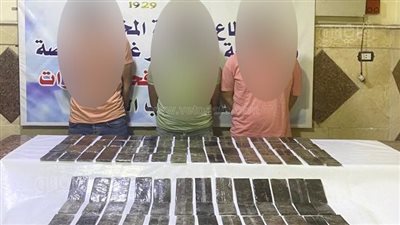 حبس 17 متهما 4 أيام بتهمة حيازة وإحراز كميات من المواد المخدرة في المحافظات