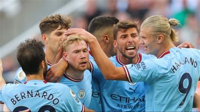 السوبر الأوروبي، دي بروين وسيلفا ودياز خارج قائمة مانشستر سيتي لمواجهة إشبيلية 