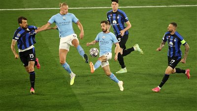 استمرار التعادل السلبي بين مانشستر سيتي وإنتر ميلان بعد 30 دقيقة (صور)