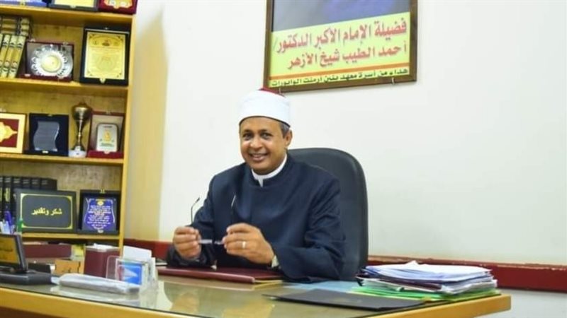 الدكتور خليفة محمد