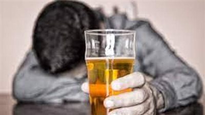 دراسة تحذر محبي السهر والتدخين وشرب الكحول من الموت المبكر