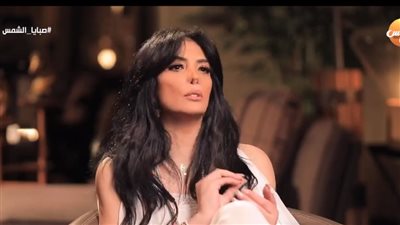 حورية فرغلي: اتجوزت 3 شهور واتطلقت وكنت هتجوز مسؤول إماراتي كبير بس مات (فيديو)