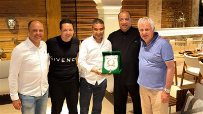 الاتحاد السكندري يكرم مدرب حراس المرمي المغربي بعد قرار رحيله