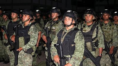 اعتقال 16 جنديًا شاركوا في إعدام 5 رجال بالمكسيك