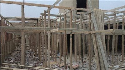 إزالة الأدوار المخالفة بمدينة الشروق 