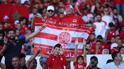تشجيع جمهور الوداد من داخل ملعب محمد الخامس (فيديو)