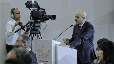 وكيل نقابة الصحفيين يدعو إلى التريث قبل إصدار 