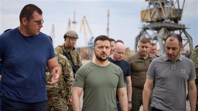 زيلينسكي يقيل المسئولين عن التجنيد العسكري في كل مناطق أوكرانيا