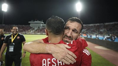 معلول يستغل فترة الراحة في الأهلي ويطير إلى تونس