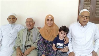  أوائل الإعدادية الأزهرية بالشرقية.. المواظبة علي الصلاة وحفظ القرآن سر التفوق.. وحلم الطب القاسم المشترك (صور)