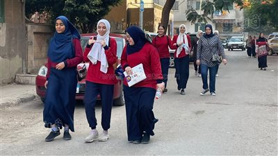 انطلاق ماراثون الثانوية العامة 2023، 783 ألف طالب يؤدون الامتحانات داخل اللجان، وزير التعليم يحذر من المحمول، وهذه مواصفات الورقة الامتحانية 