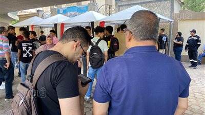 انطلاق ماراثون الثانوية، منع أولياء الأمور من التواجد في محيط اللجان، وتسريب أسئلة وإجابات امتحان التربية الدينية