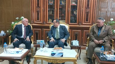 محافظ شمال سيناء يستقبل رئيس جهاز تعمير سيناء 