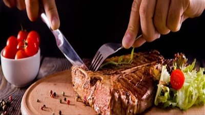 جمال شعبان يكشف حقيقة الوفاة بسبب تناول اللحوم 