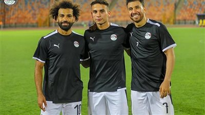 إنبي يستعرض تدريبات لاعبيه بصحبة محمد صلاح وتريزيجيه مع منتخب مصر (صور)