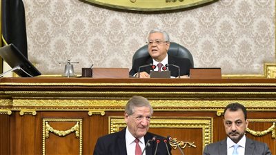 النواب يوافق على تقرير لجنة الخطة عن الموازنة ويطالب الحكومة بتنفيذ التوصيات 
