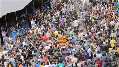 جنازة مهيبة للطالبة عبير بالمنوفية بعد غياب يومين ( صور)