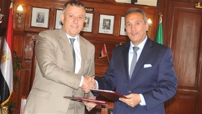 بنك مصر يدعم مستشفيات جامعة عين شمس بـ110 ملايين جنيه