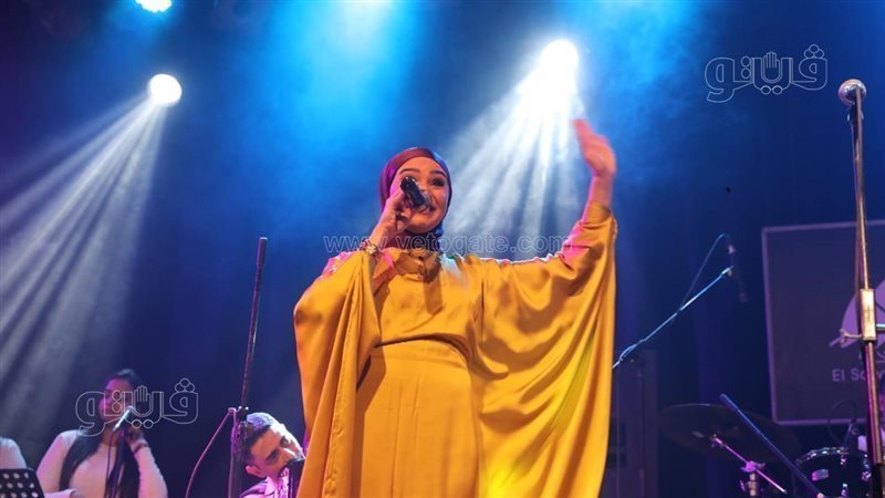 هلا رشدي،فيتو 