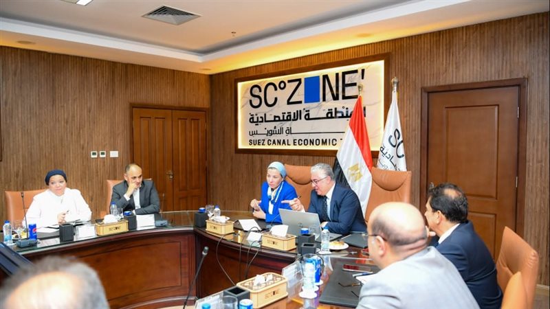 وزيرة البيئة ورئيس