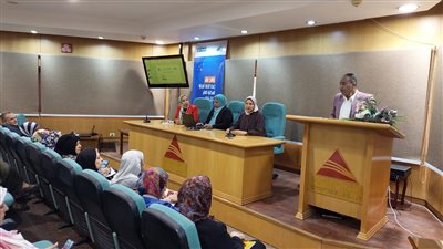 ورشة عمل بمكتبة مصر العامة بدمنهور بعنوان إعداد الخطط السكانية للمحافظة