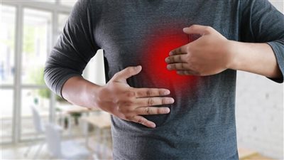 أعراض ارتجاع المريء، الأسباب وطرق علاجه