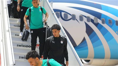 طائرة خاصة تنقل بعثة منتخب مصر إلى الإمارات لخوض وديتي زامبيا والجزائر