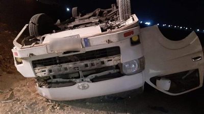 إصابة 7 أشخاص في انقلاب ميكروباص بطريق الأوتوستراد 