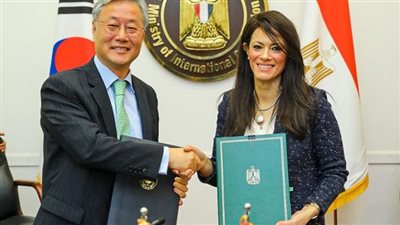 اتفاق مصري كوري لتوريد 40 قطارا للمترو بـ460 مليون دولار