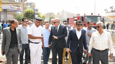 إغلاق محابس الغاز الطبيعي لحين الانتهاء من تبريد محطة الوقود المحترقة بقنا