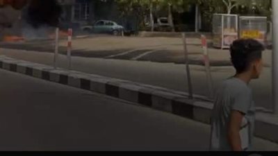 بعد احتراق محطة الوقود، فتح معابر جانبية لعبور السيارات والمارة بمنطقة المعنا 