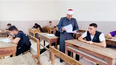 أزهر الشرقية: الجنيدى يتابع امتحانات الثانوية ببلبيس 