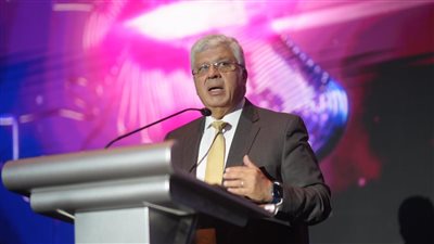 أيمن عاشور: التعليم العالي بيئة غنية بالمعلومات وبحاجة للأمن السيبراني 