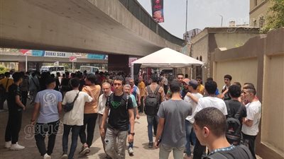 طلاب الثانوية العامة بالجيزة: الوقت غير كاف بامتحان الإحصاء والتظليل بياخد وقت (فيديو)