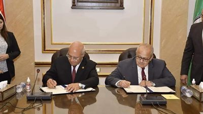 توقيع بروتوكول تعاون بين جامعات بنها والقاهرة وبنها الأهلية 