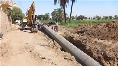 عودة حركة السير بعد إنهاء أعمال الصرف الصحي لوصلة الصعايدة بالزينية بمحافظة الأقصر 