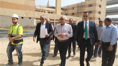 اليوم، محافظ الجيزة يتفقد أعمال مشروع تغطية ترعة المنصورية