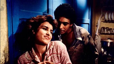 خيري بشارة وسيمون.. صناع فيلم يوم مر ويوم حلو في ضيافة سينما الهناجر اليوم