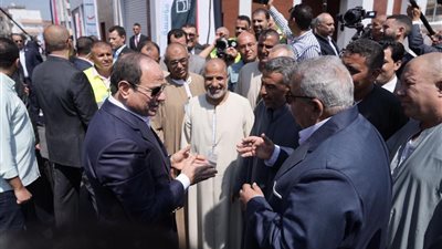 مواطن بقرية الأبعادية للسيسي: أنت فخر العرب 